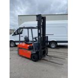 TOYOTA 1.8 TON ELECTRIC FORKLIFT - SHOWING 1450 HOURS - 4M LIFT - WITH SINGLE PHASE CHARGER