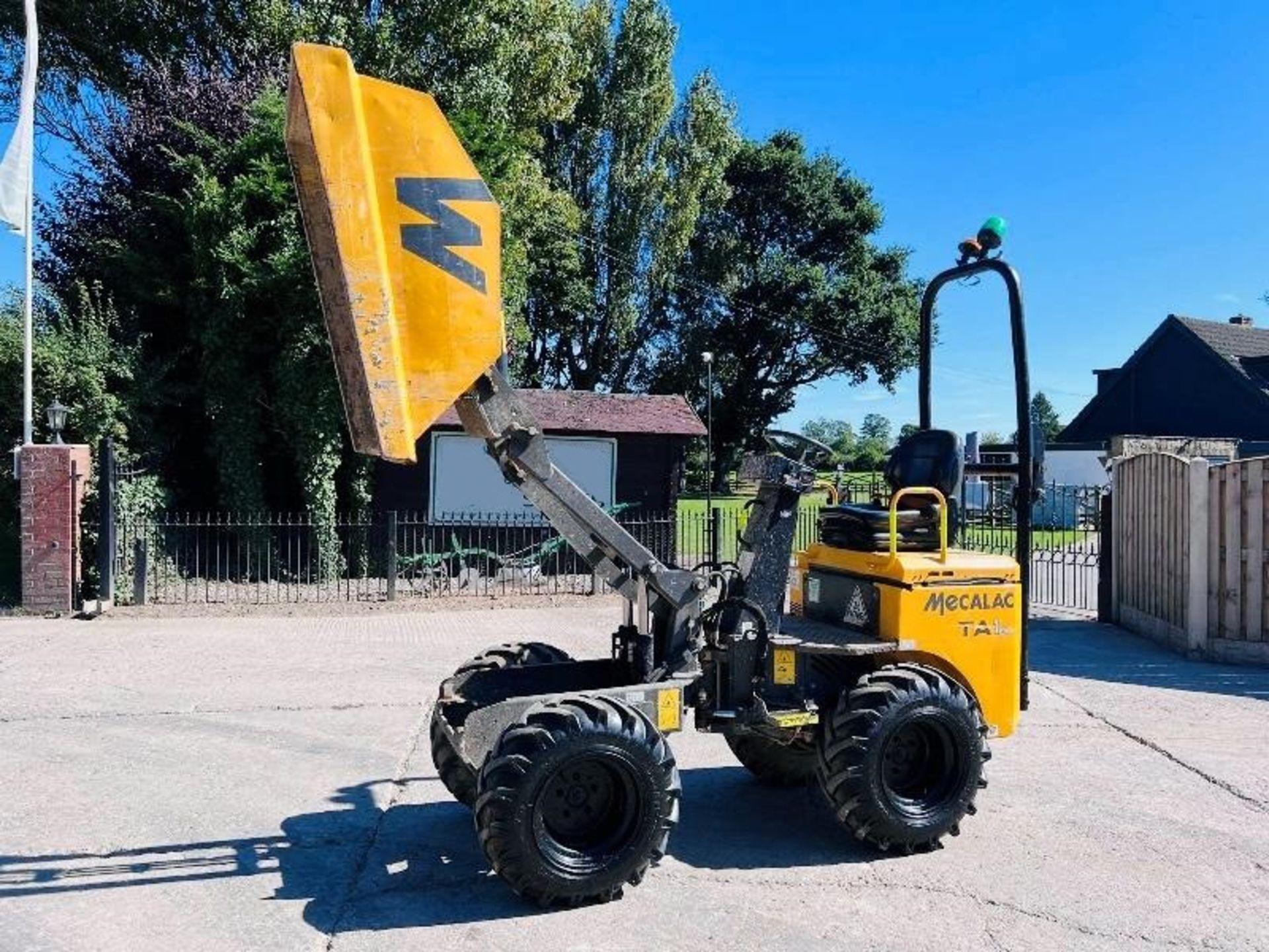 MECALAC TA1 1 TON HIGH TIP DUMPER *YEAR 2018* - Image 8 of 12