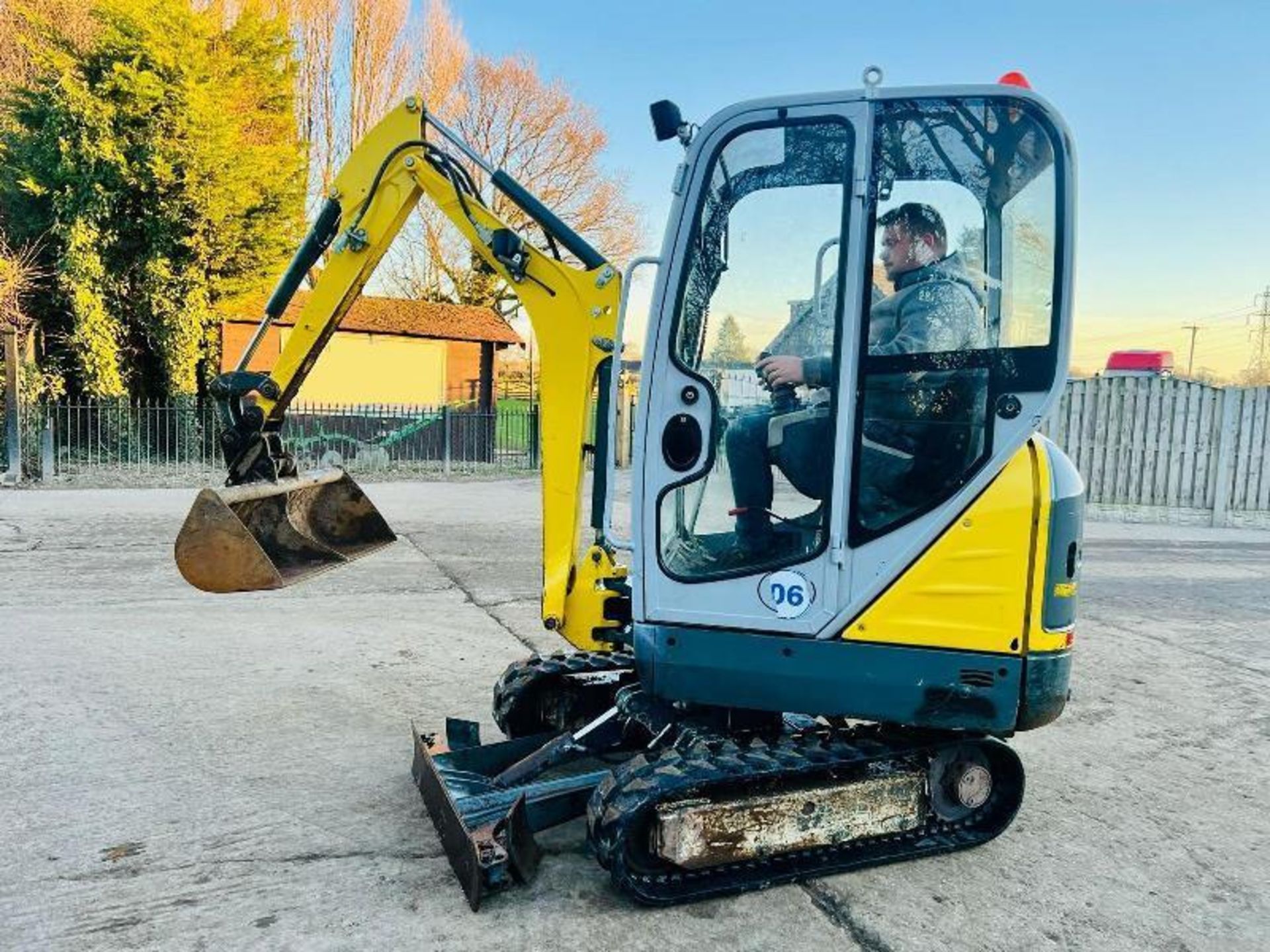 WACKER NEUSON ET16 EXCAVATOR *YEAR 2019, 2198 HOURS* C/W EXPANDING TRACKS - Image 16 of 16