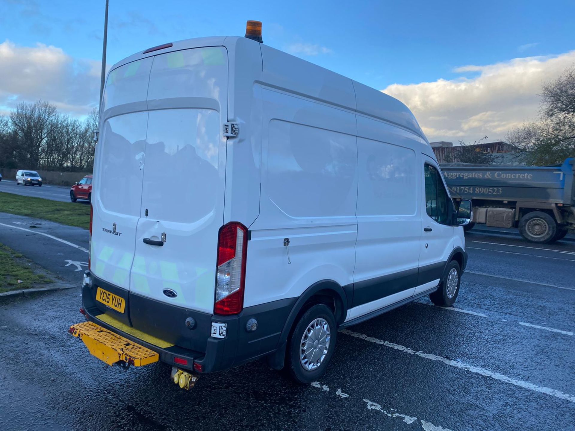 2015 15 FORD TRANSIT COMPRESSOR /GENERATOR VAN WORKSHOP VAN - 109K MILES - RWD - Image 7 of 11