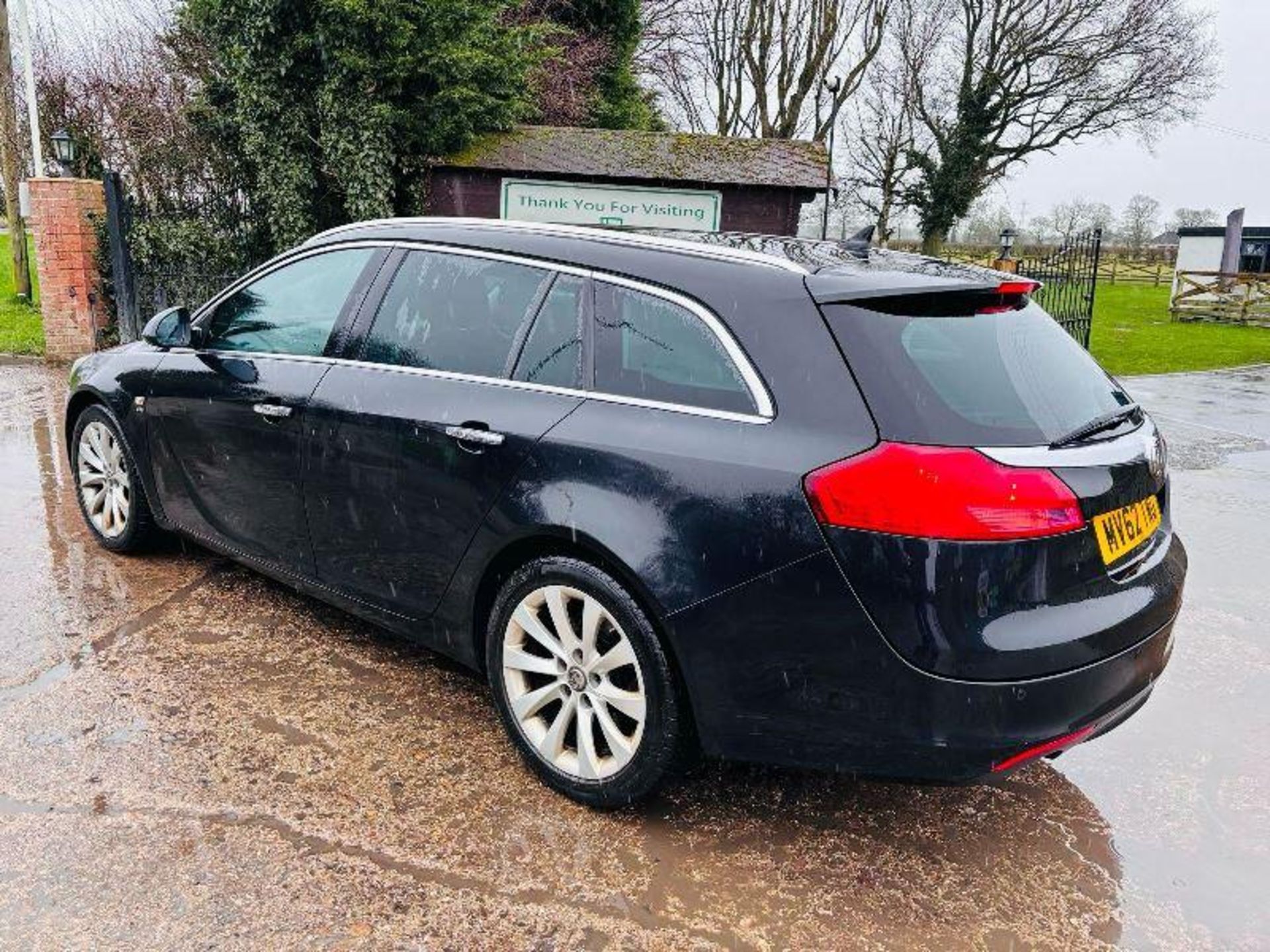 VAUXHALL INSIGNIA 2L DIESEL ESTATE *YEAR 2013* C/W SAT NAV - Image 11 of 14