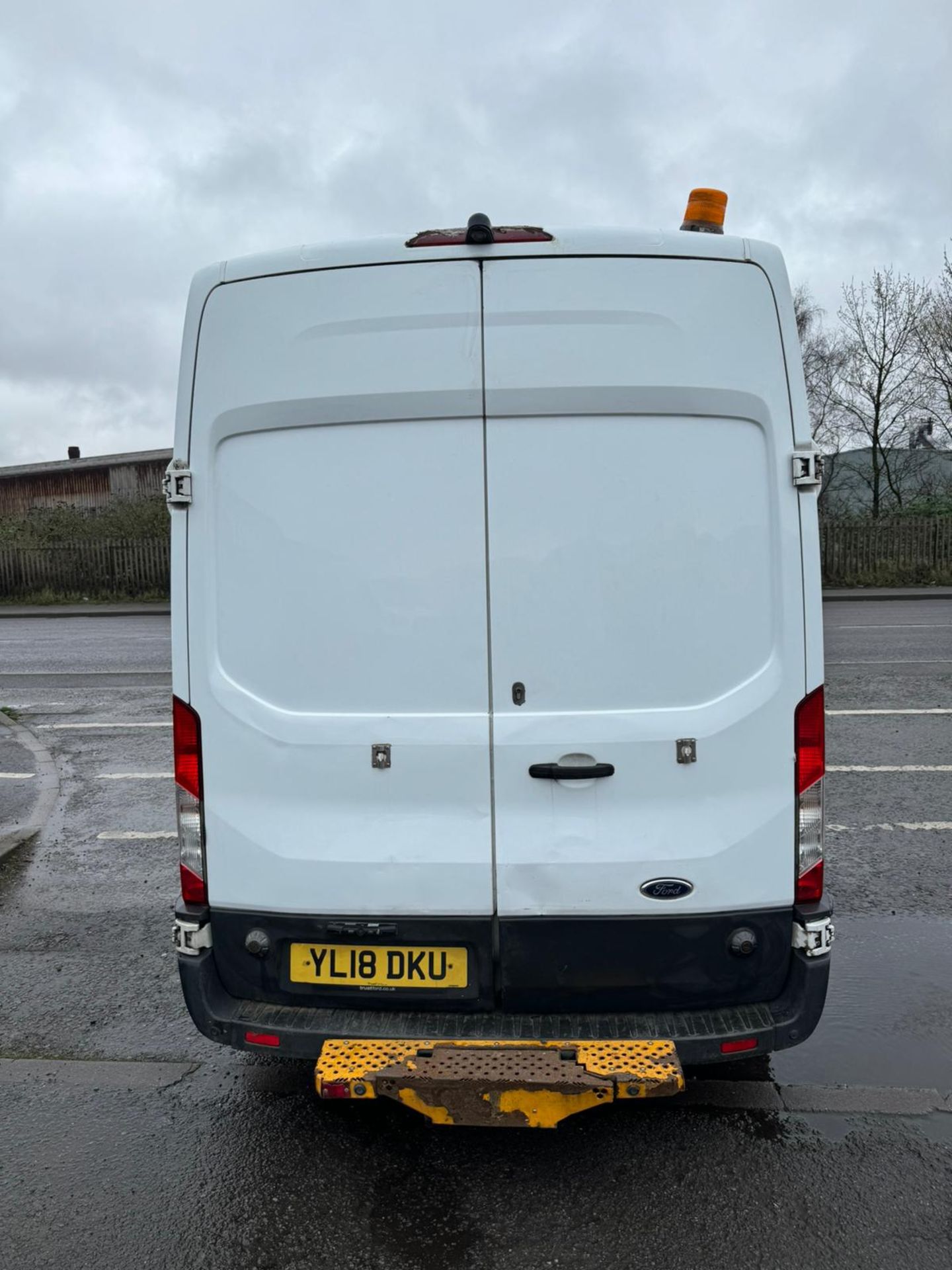 2018 18 FORD TRANSIT 350 PANEL VAN - 97K MILES - L2 H3 FWD - AIR CON - IDEAL CAMPER CONVERSION - Image 10 of 10