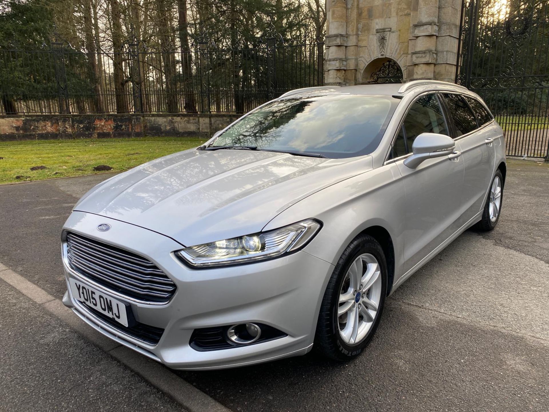 2015 FORD MONDEO TITANIUM ( X PACK ) ESTATE - 155K MILES - 2 KEYS - FSH & RECEIPTS FOR WORK PRESENT - Bild 12 aus 19