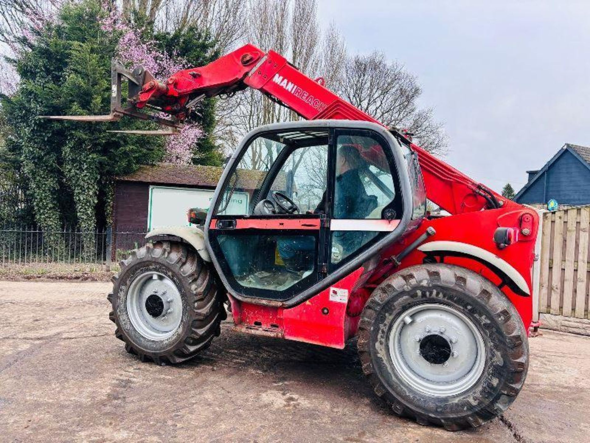 MANITOU MLT629 4WD TELEHANDLER C/W PALLET TINES  - Image 16 of 16