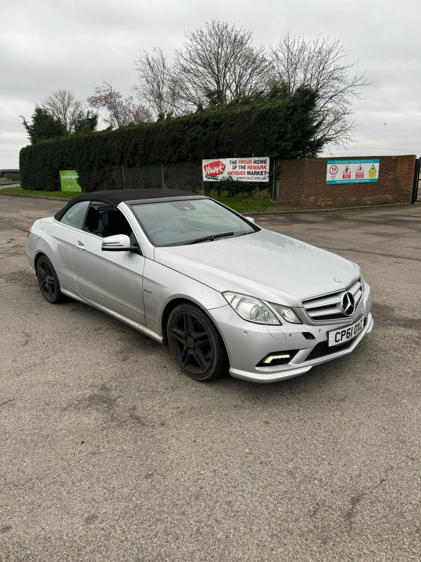 2011 61 MERCEDES E350 CONVERTIBLE - 75K MILES - 1 OWNER - Bild 6 aus 12