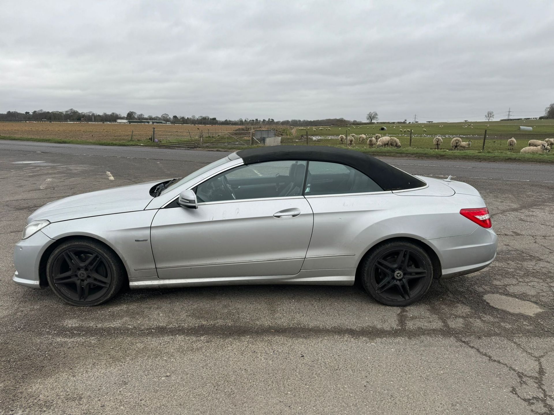 2011 61 MERCEDES E350 CONVERTIBLE - 75K MILES - 1 OWNER - Bild 4 aus 12