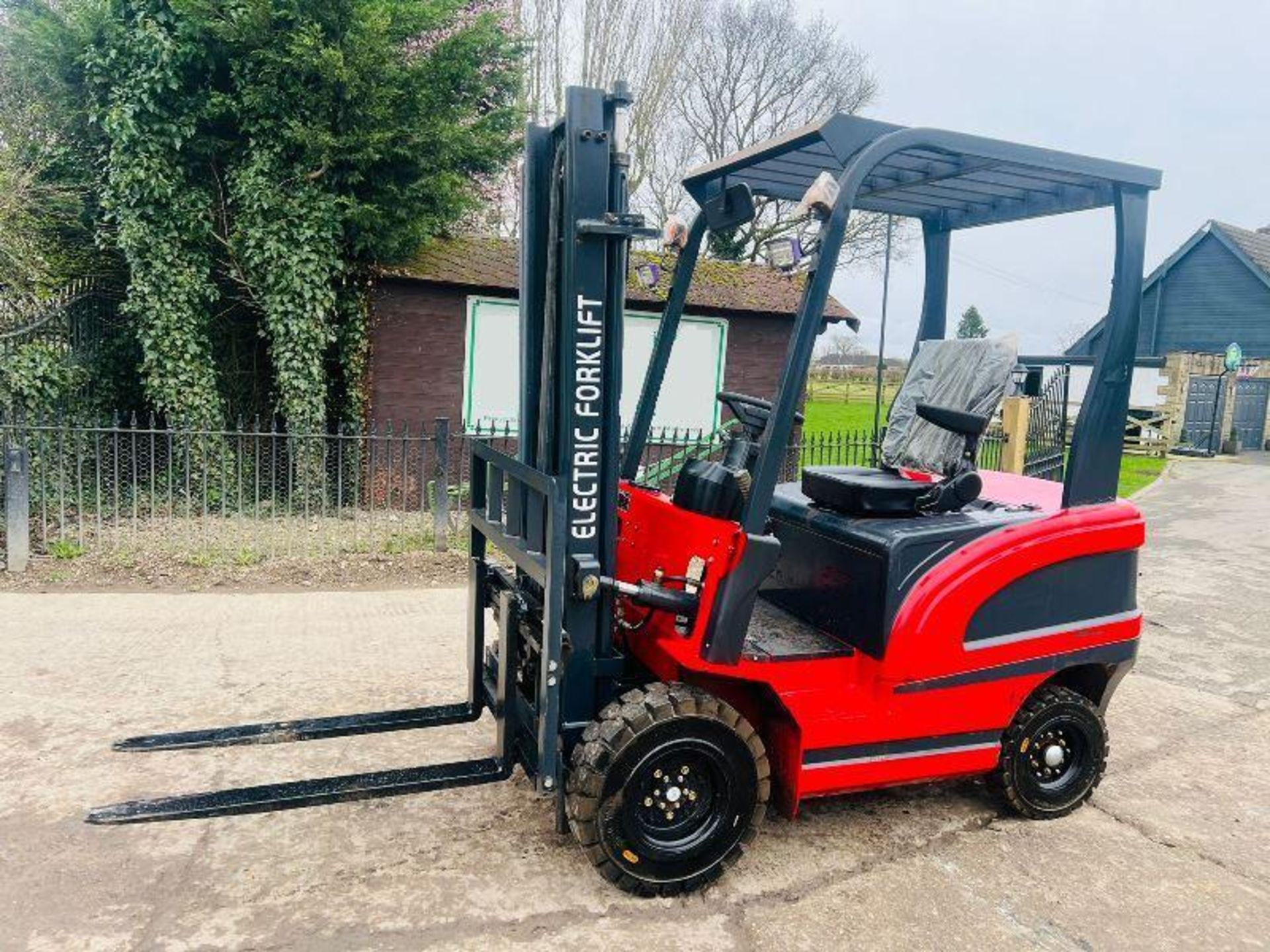 UNUSED STIPP CPD-15 BATTERY FORKLIFT * YEAR 2022* C/W PALLET TINES  - Image 6 of 15