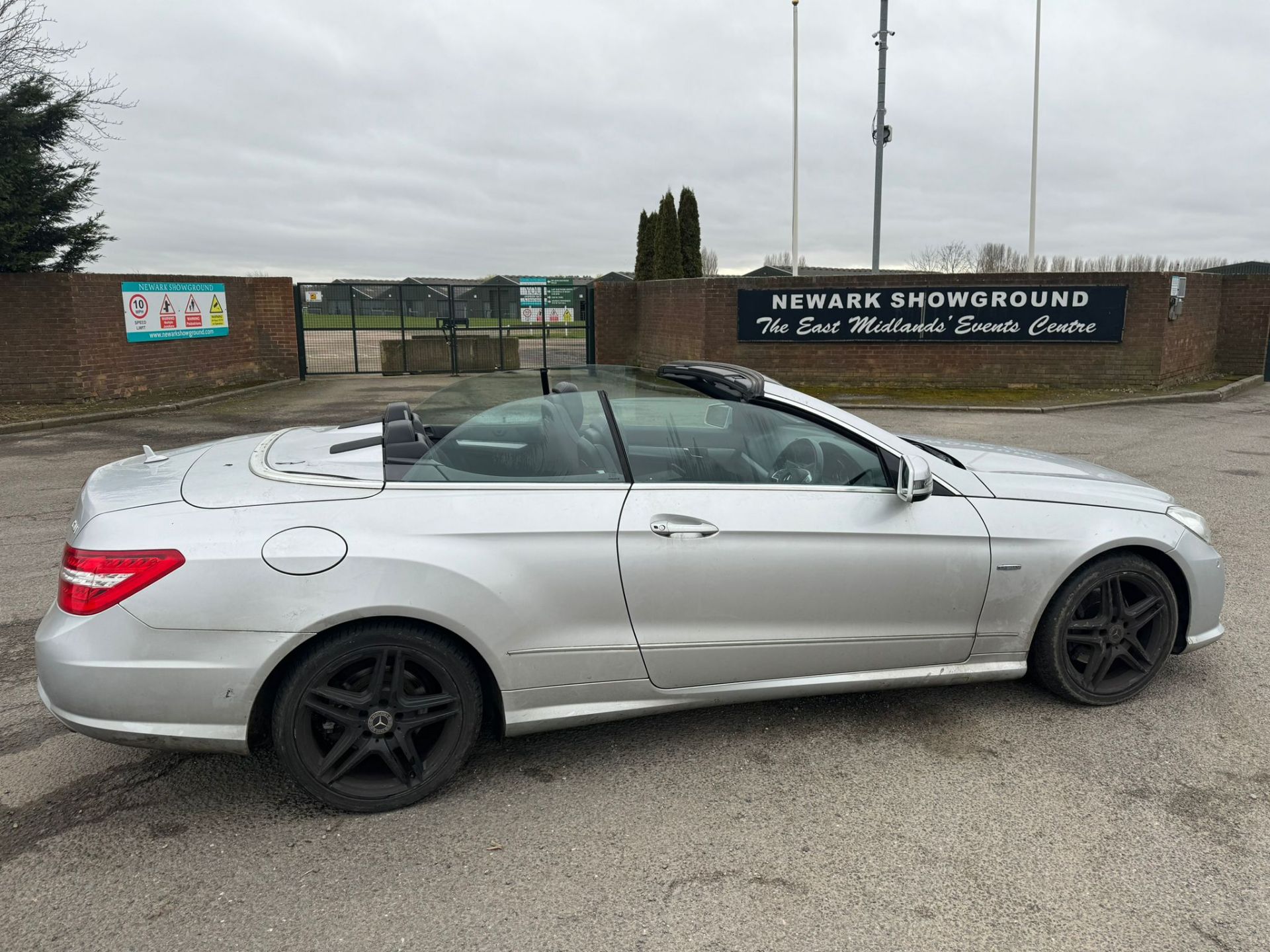 2011 61 MERCEDES E350 CONVERTIBLE - 75K MILES - 1 OWNER - Image 5 of 12
