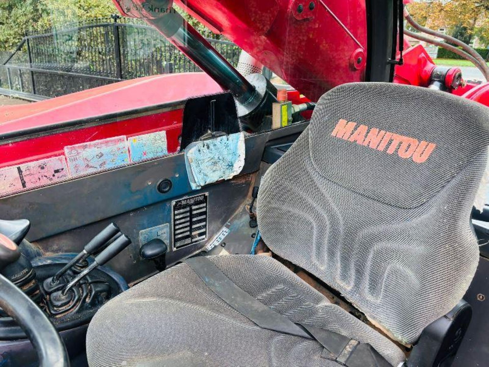 MANITOU MT1135 4WD TURBO TELEHANDLER *YEAR 2016* C/W PALLET TINES - Bild 13 aus 16