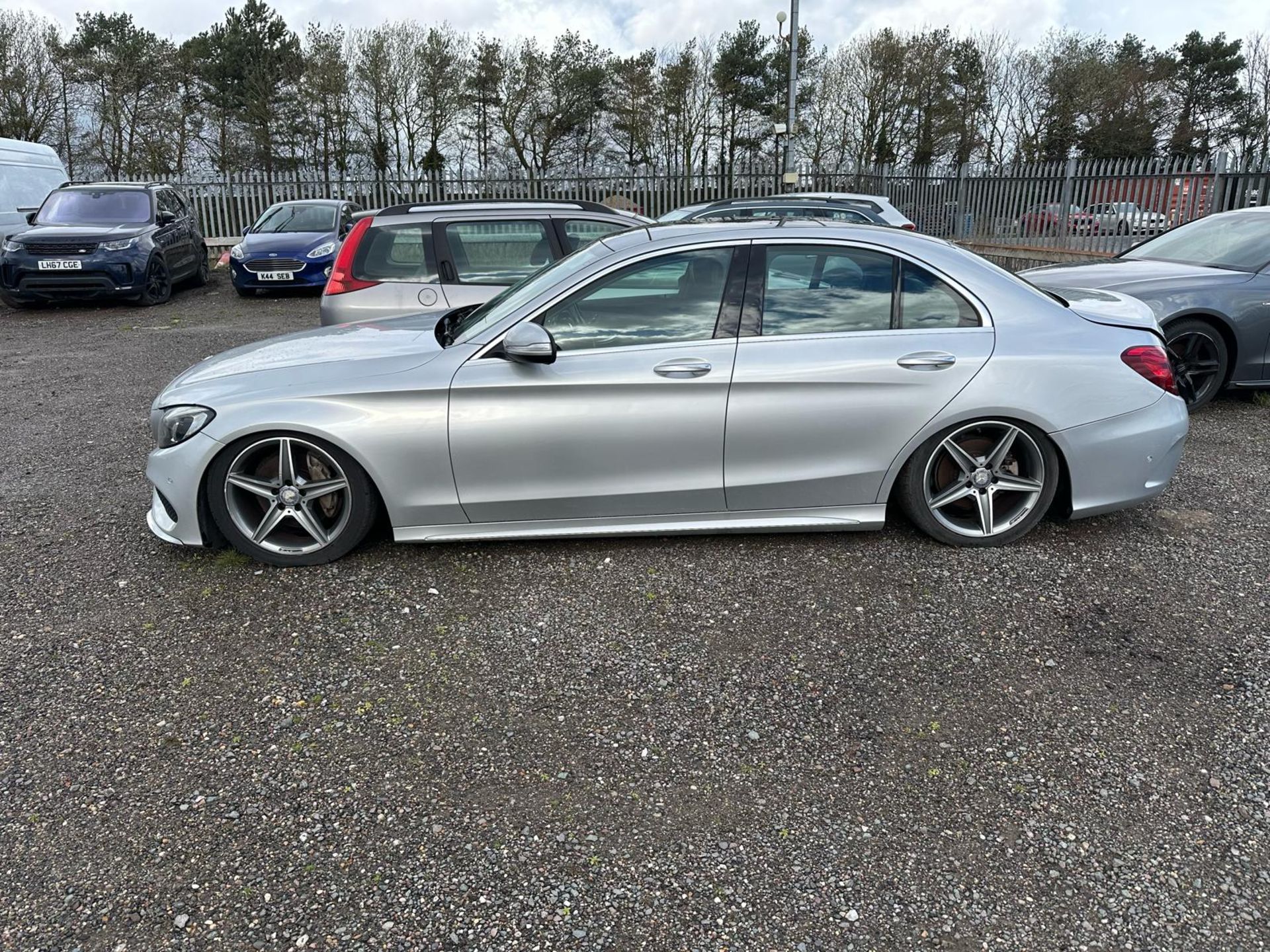 2015 15 MERCEDES C220D SPORT PREMIUM PLUS SALOON - 104K MILES - AIR SUSPENSION - PAN ROOF - SAT NAV  - Image 4 of 6