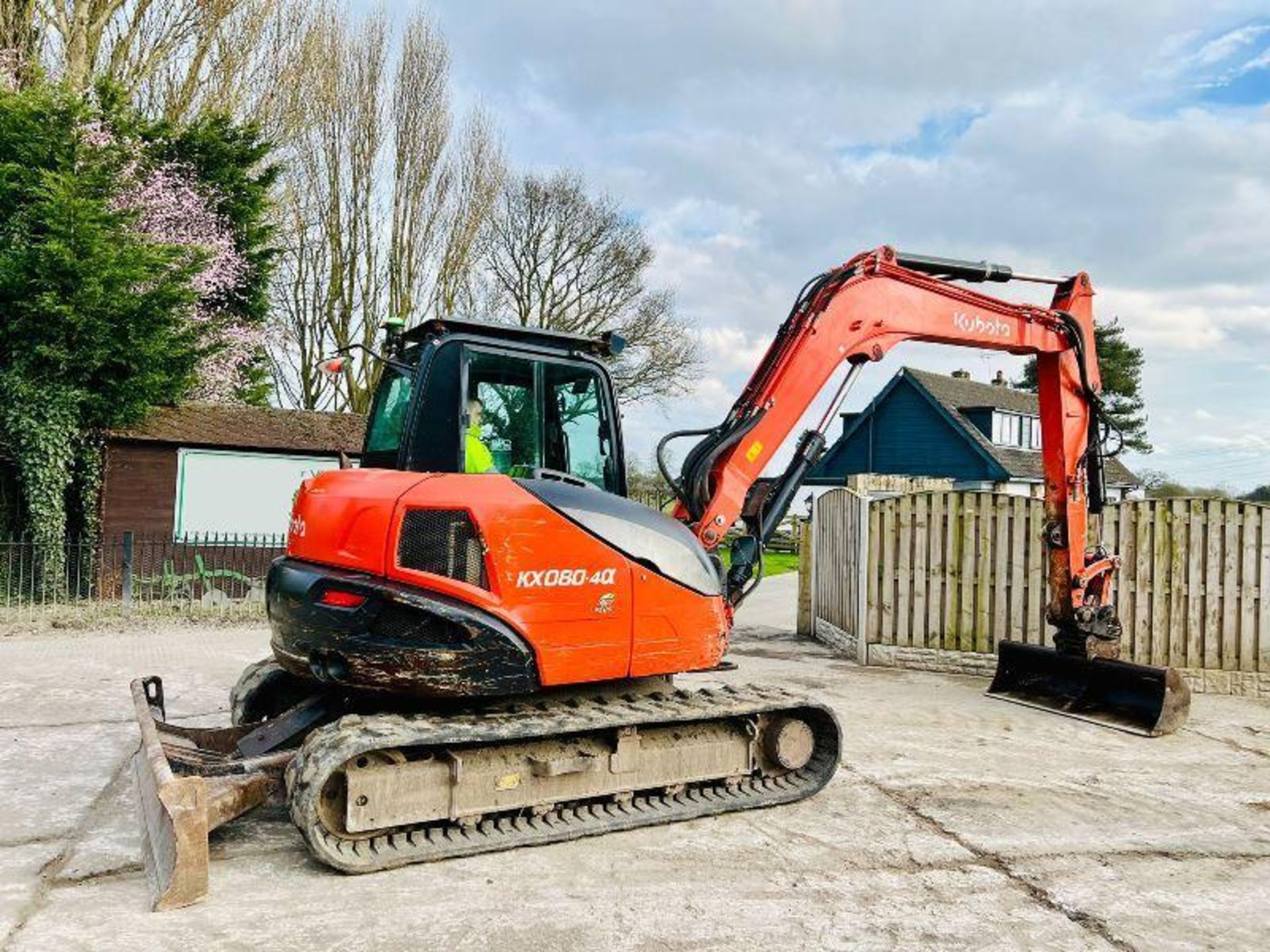 KUBOTA KX080-4 EXCAVATOR *ZERO SWING, YEAR 2020, 3497 HOURS* C/W QUICK HITCH - Image 5 of 17