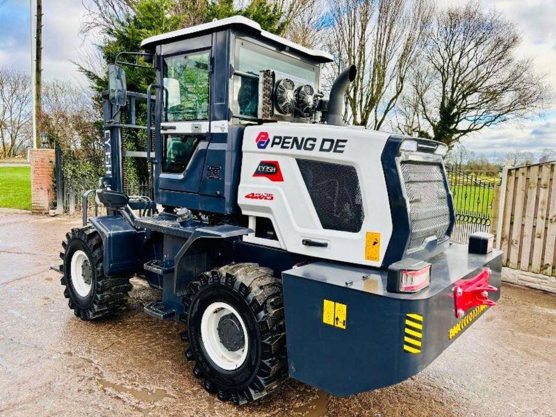 UNUSED PENGDE CY35H 4WD ARTICULATED ROUGH TERRIAN FORKLIFT *YEAR 2023* - Image 13 of 18