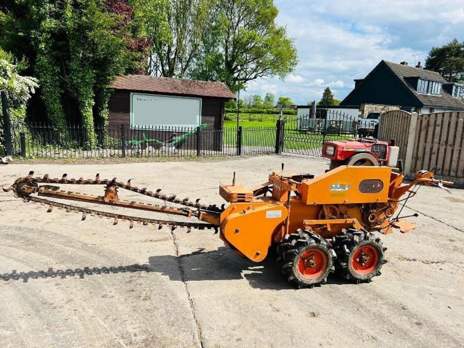 KAWABE TFC250WL DIESEL PEDESTRIAN WALK BEHIND TRENCHER - Image 6 of 11