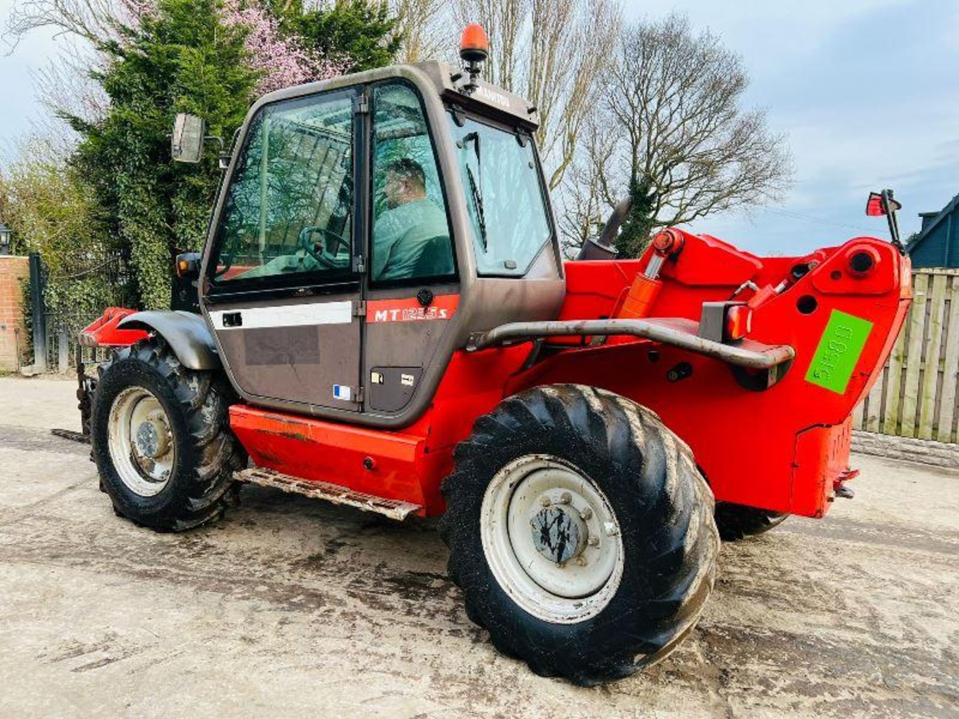 MANITOU MT1235 4WD TELEHANDLER * 12 METER * C/W PALLET TINES - Image 5 of 16