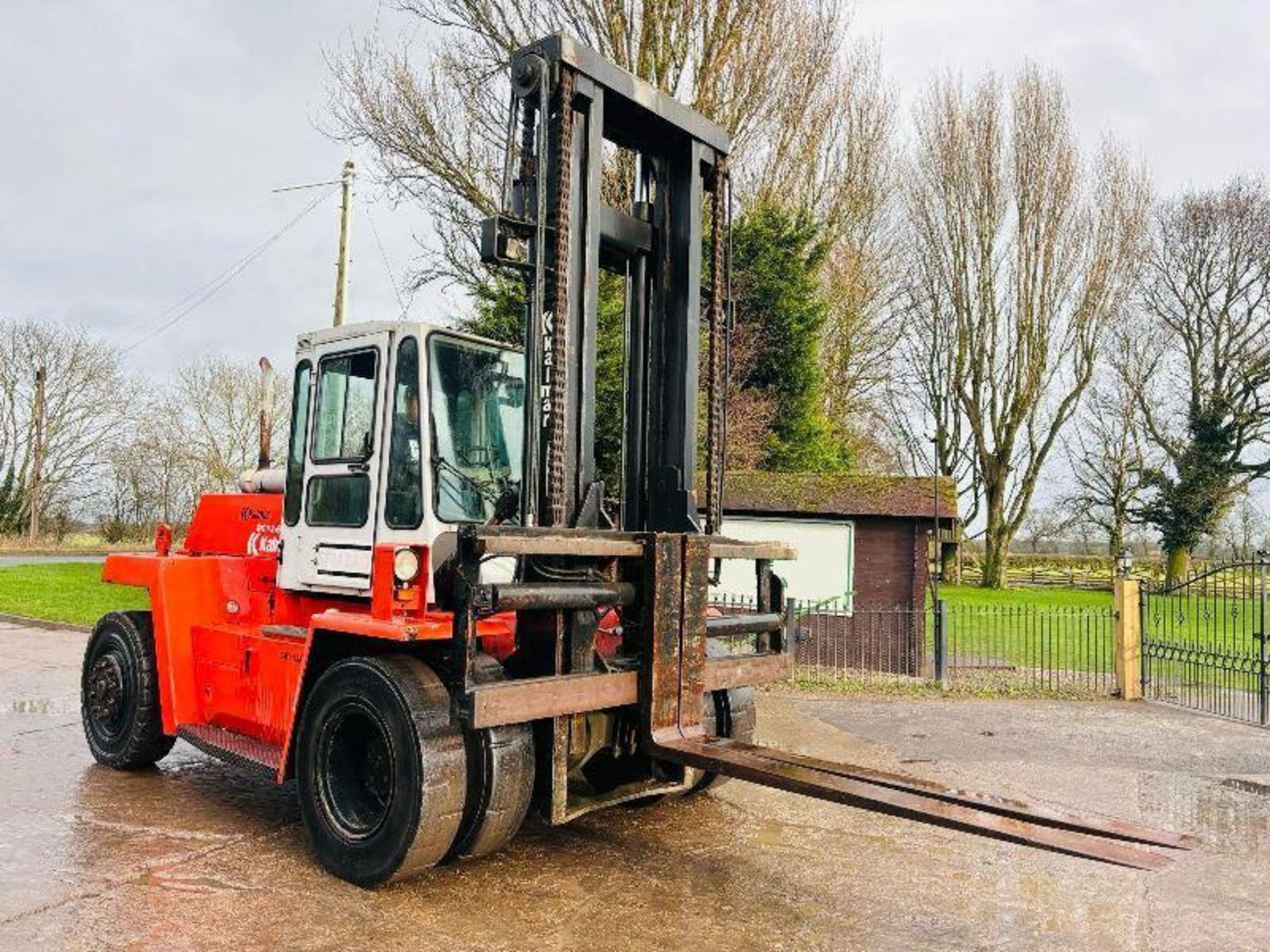 KALMAR DC12-600XL 12 TON FORKLIFT C/W TINE POSITIONER & SIDE SHIFT - Bild 12 aus 15