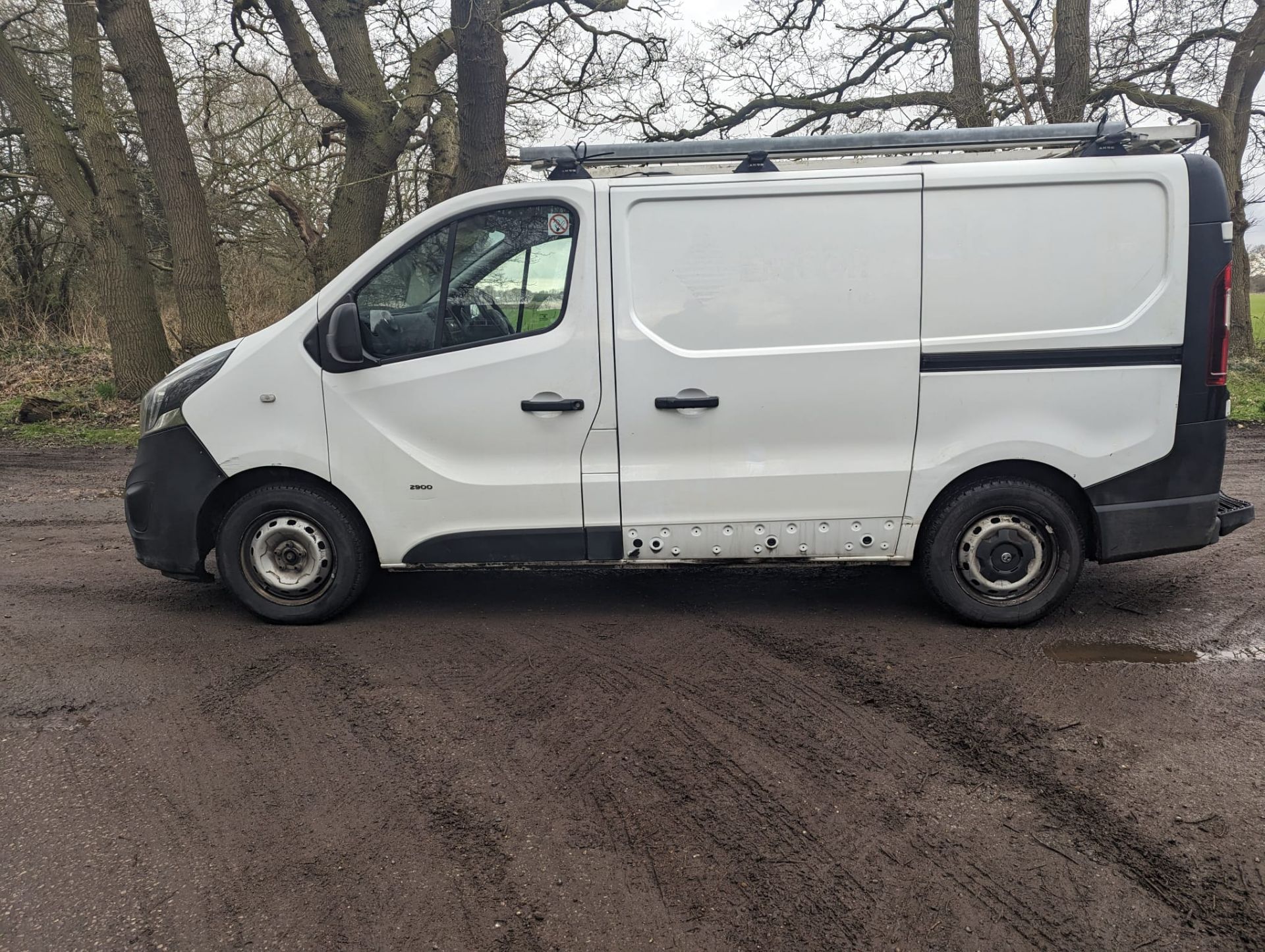 2014 64 VAUXHALL VIVARO PANEL VAN - 78K MILES - ROOF RACK - EX BT  - Image 7 of 9