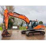 DOOSAN DX225LC-5 TRACKED EXCAVATOR *YEAR 2019* C/W BUCKET 