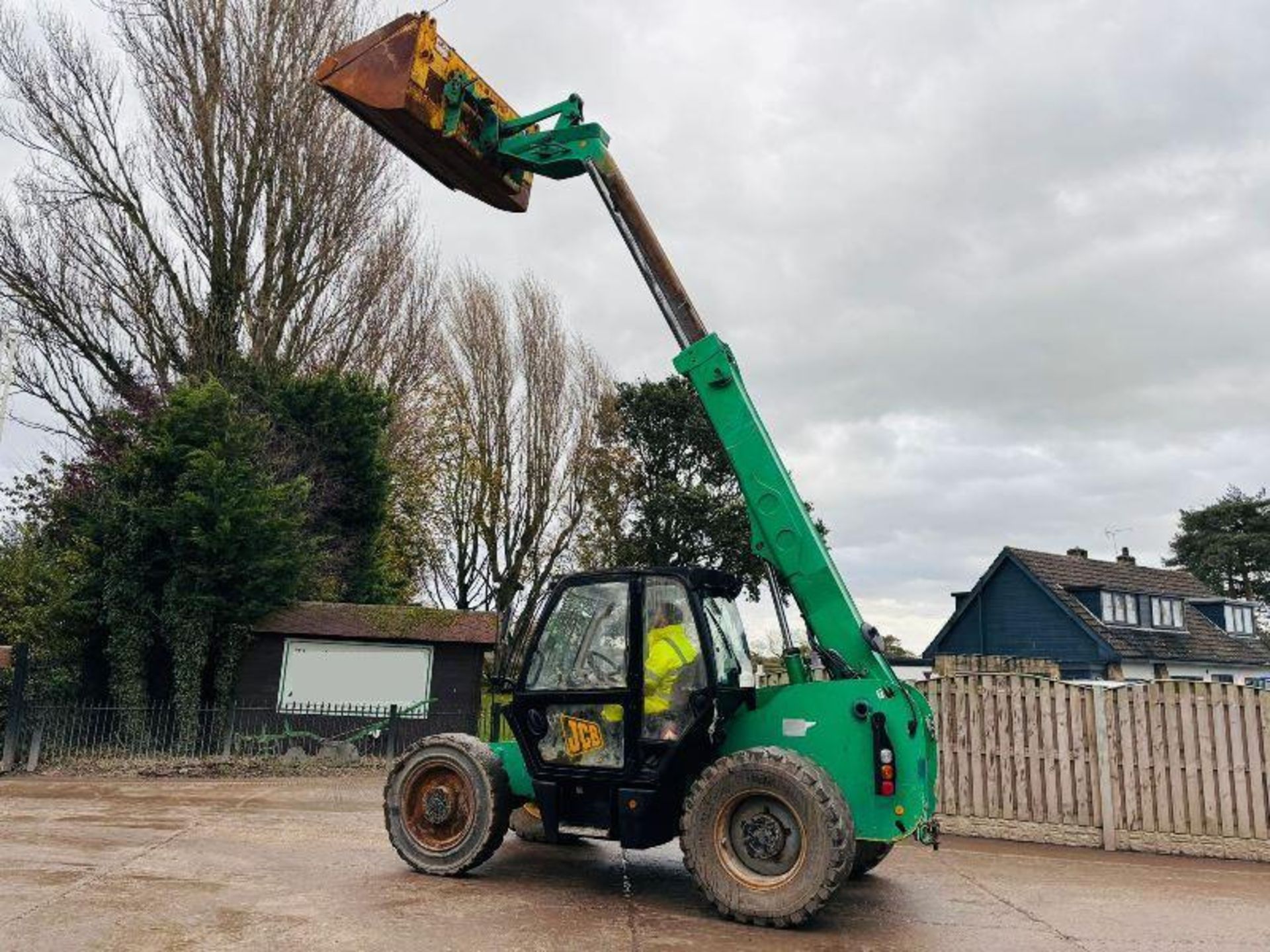 JCB 531-70 4WD TELEHANDLER C/W BUCKET. - Image 4 of 17