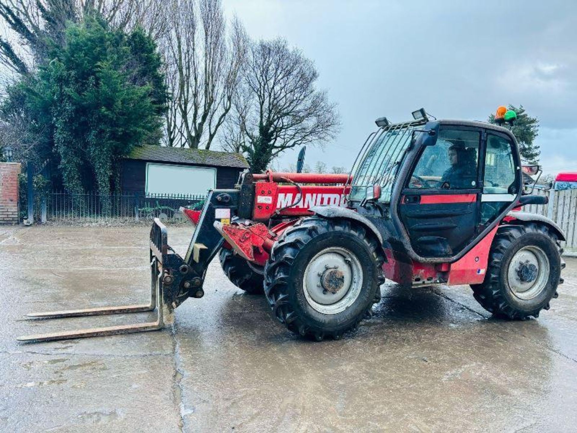 MANITOU MT1030 4WD TELEHANDLER *10.5 METER REACH, 8384 HOURS* C/W PALLET TINES - Image 14 of 14