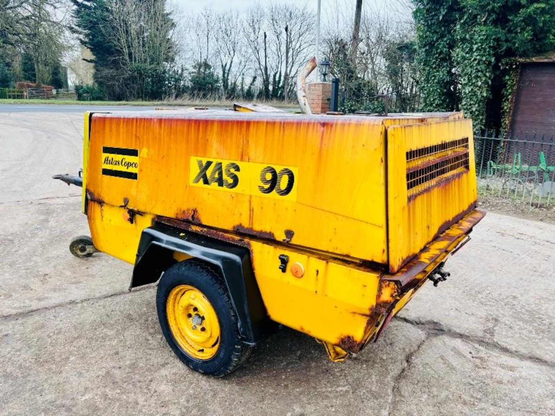 ATLAS COPCO XAS 90 TOWABLE COMPRESSOR C/W DEUTZ ENGINE - Image 15 of 16