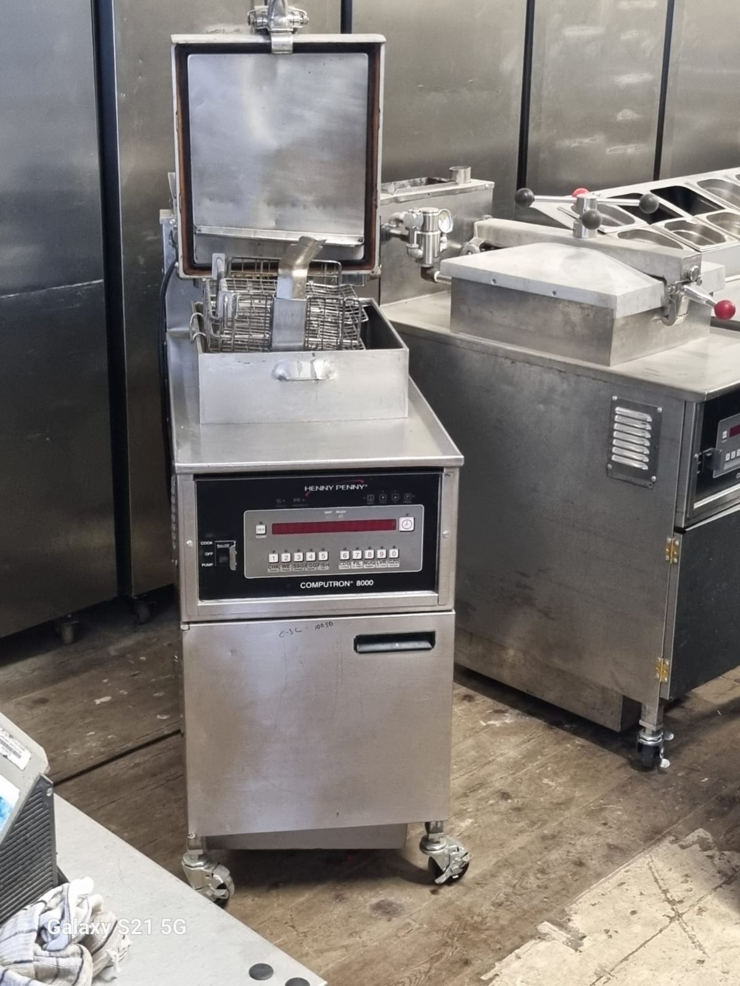 HENNY PENNY COMPUTEON 8000 GAS PRESSURE FRYER - FULLY SERVICED AND TESTED - ALL ORIGINAL PARTS  - Bild 3 aus 8