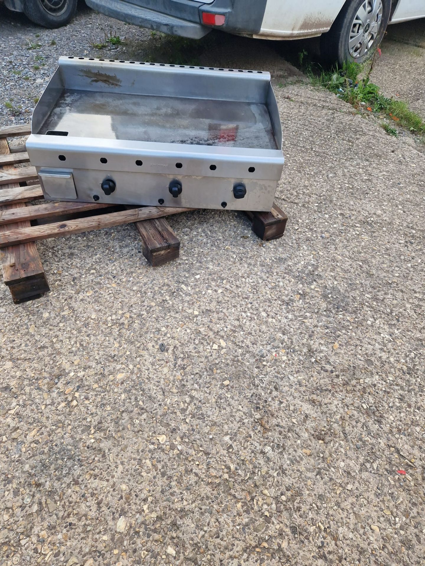 ARCHWAY 3 BURNER GRIDDLE NATURAL GAS - FULLY WORKING  