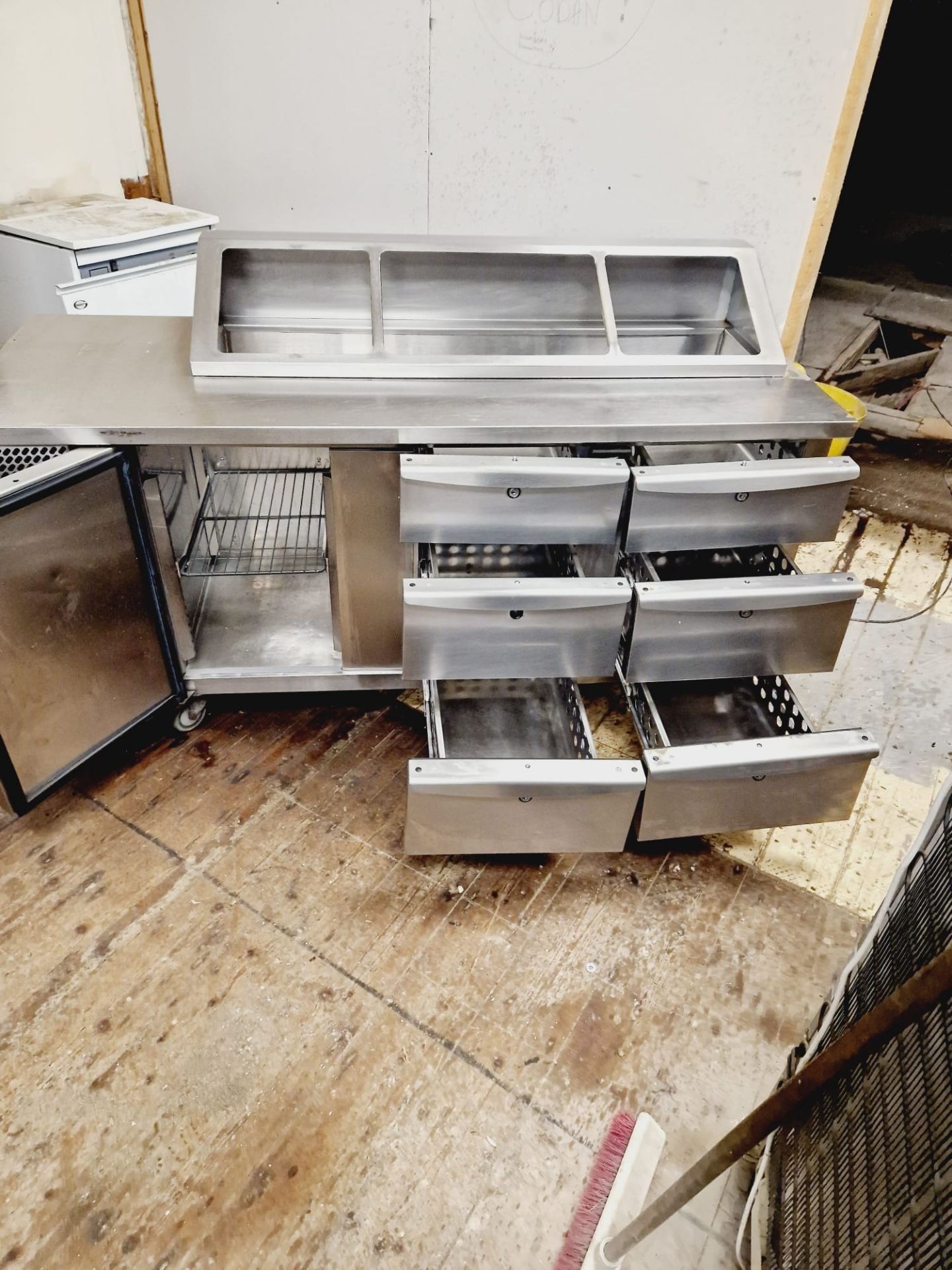 PRECISION 6 DRAWER AND 1 DOOR PERP FRIDGE SALD BAR - PIZZA PREP FRIDGE - FULLY WORKING AND SERVICED - Image 2 of 3