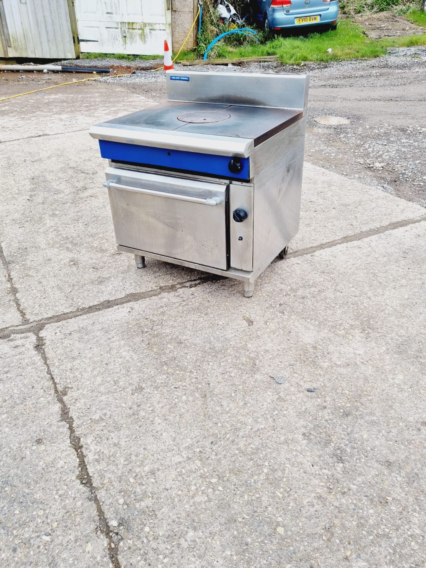 BLUE SEAL GAS SOLID TOP WITH OVEN - Bild 3 aus 4