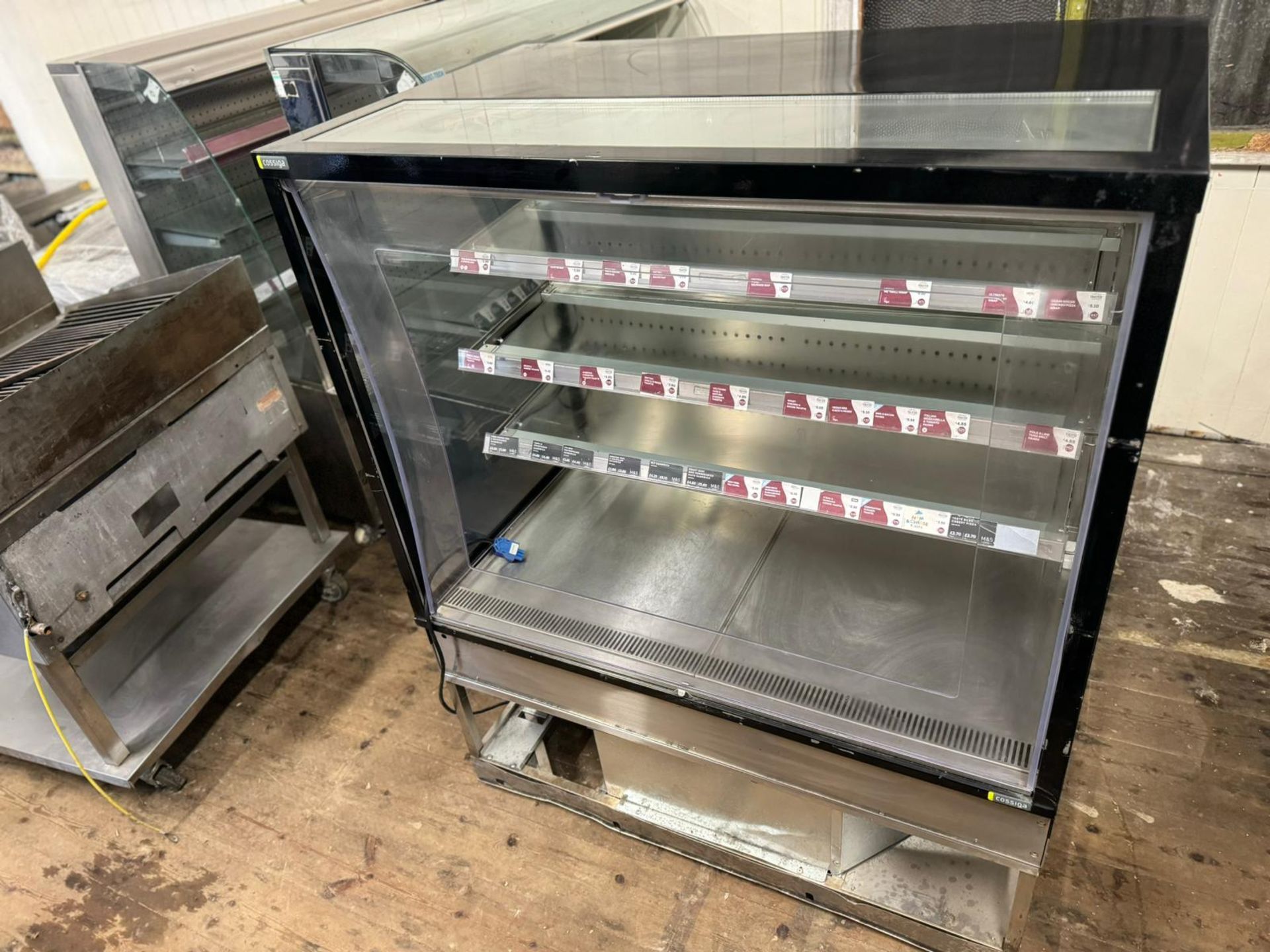 GRAB AND GO DISPLAY FRIDGE - SANDWICH FRIDGE - EX COSTA AND ALMOST NEW CONDITION  - Image 4 of 5