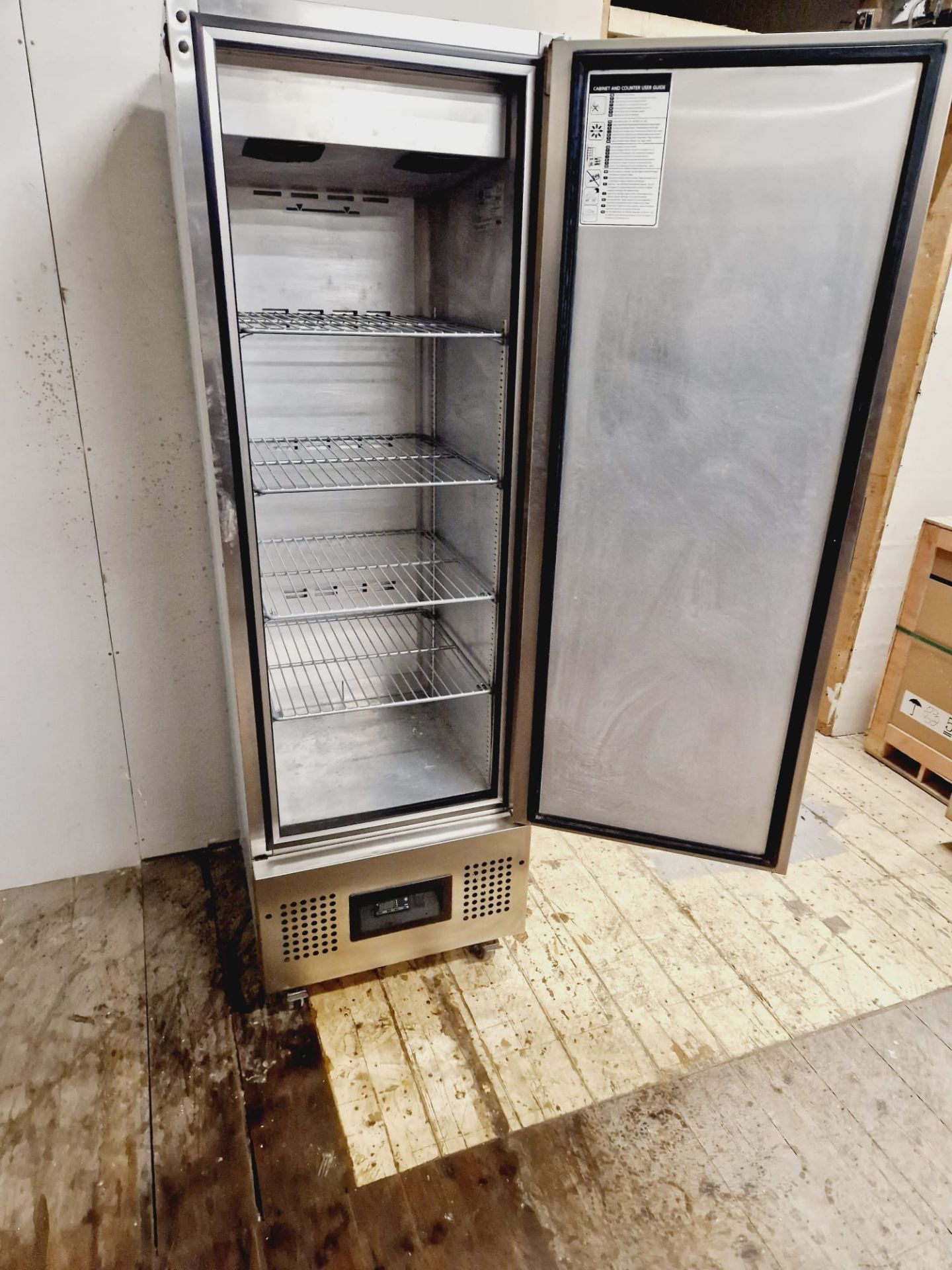 FOSTER SLIM LINE FREEZER - 450 LITRE - FULLY SERVICED AND WORKING - Image 2 of 3