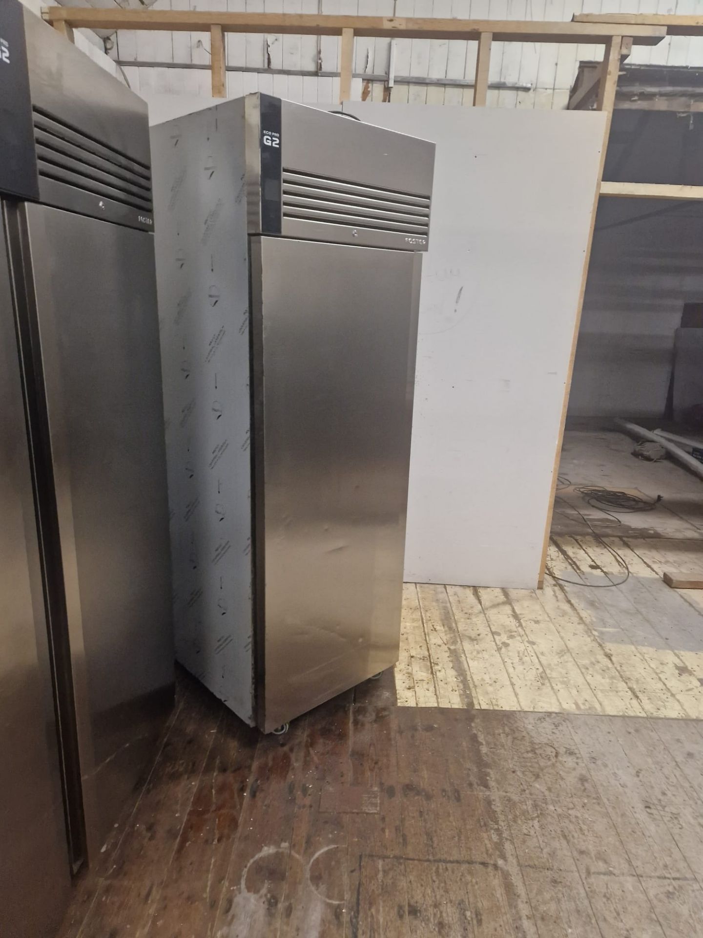 FOSTER G2 UPRIGHT FRIDGE +1 +4 - 600 LITRE STAINLESS STEEL - FULLY WORKING AND SERVICED 