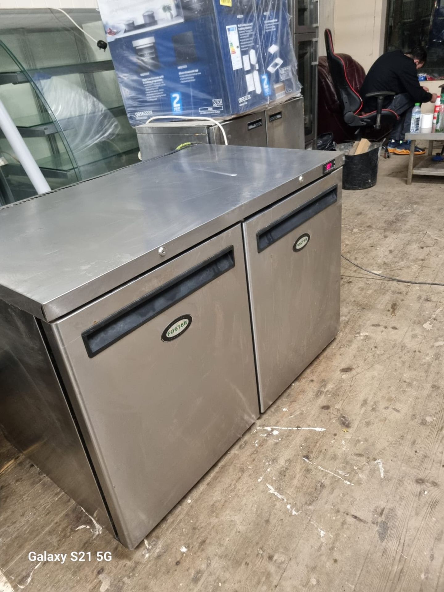 FOSTER HR360 UNDER COUNTER FRIDGE - 1200 MM W 700 MM D - FULLY WORKING - Image 3 of 6