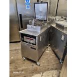 HENNY PENNY COMPUTEON 8000 GAS PRESSURE FRYER - FULLY SERVICED AND TESTED - ALL ORIGINAL PARTS 