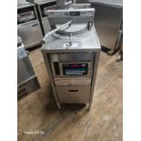 VIZU PRESSURE FRYER ELECTRIC - SINGLE OR 3 PHASE - FULLY RECONDITIONED 