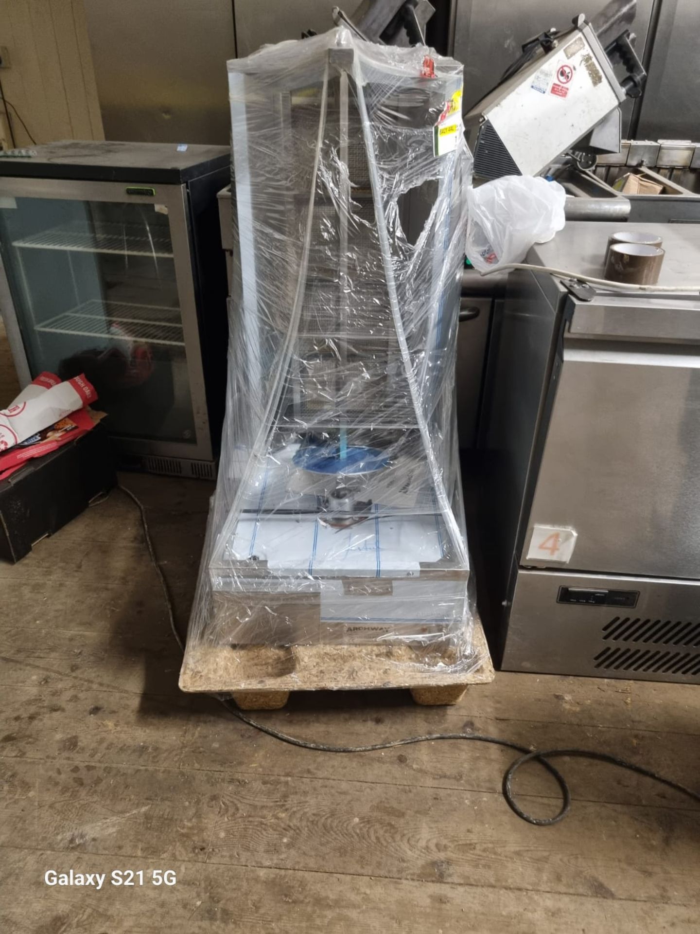 BRAND NEW ARCHWAY 4 BURNER DONER KEBAB MACHINE 