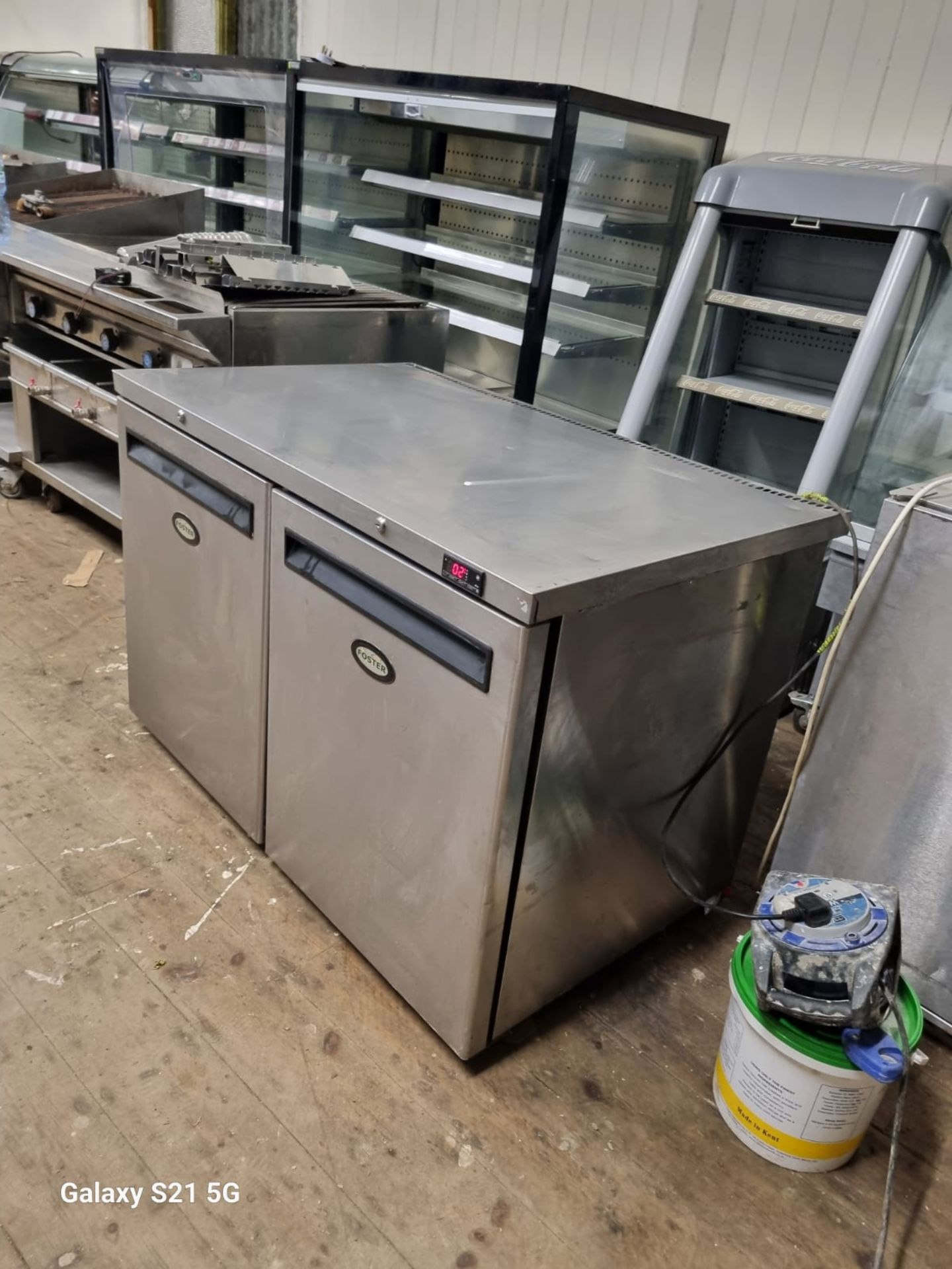 FOSTER HR360 UNDER COUNTER FRIDGE - 1200 MM W 700 MM D - FULLY WORKING - Image 2 of 6