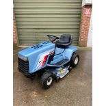 YAMAHA YT3600 RIDE ON MOWER VINTAGE WITH KEYS AND MANUAL