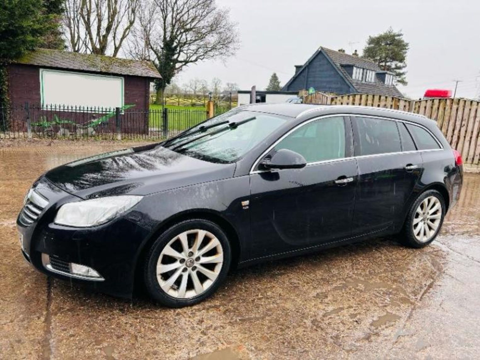 VAUXHALL INSIGNIA 2L DIESEL ESTATE *YEAR 2013* C/W SAT NAV - Bild 12 aus 14