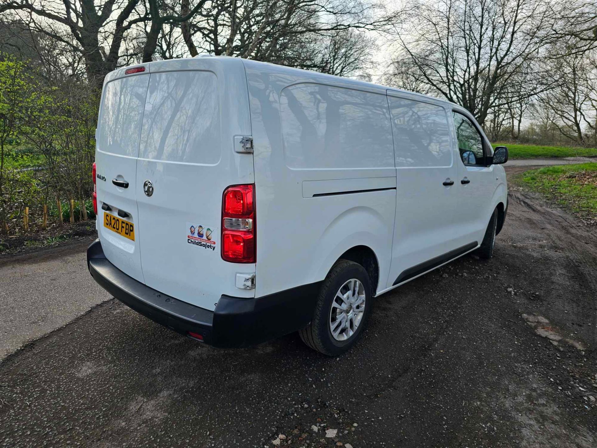 2020 20 VAUXHALL VIVARO 2900 DYNAMIC S/S PANEL VAN - 59K MILES - AIR CON - LWB - Image 6 of 10