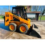 MUSTANG 940 4WD SKIDSTEER C/W BUCKET.