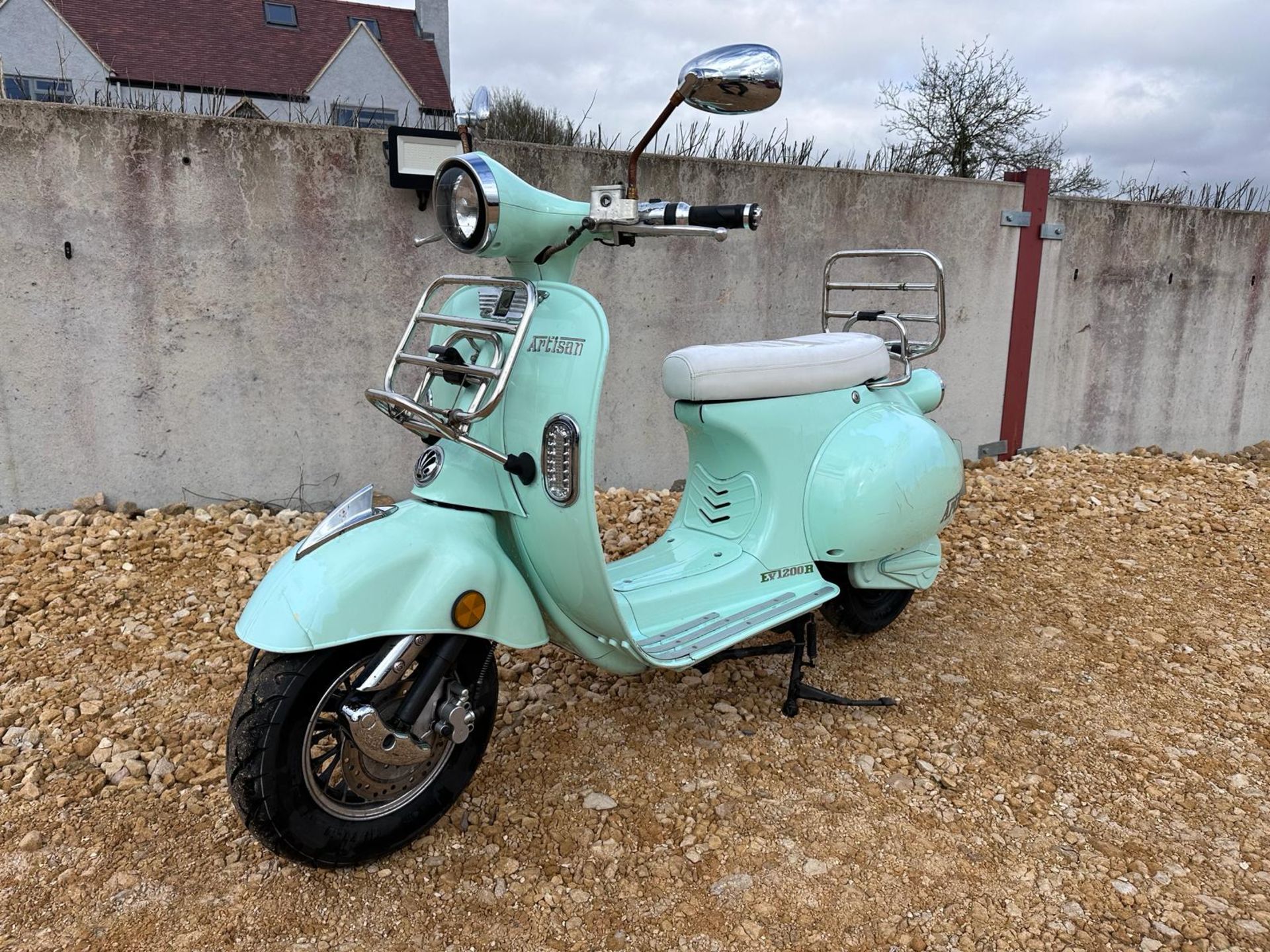 *NO RESERVE* 2017 / 67 REG ARTISAN EV1200R ELECTRIC SCOOTER - 1,957 MILES