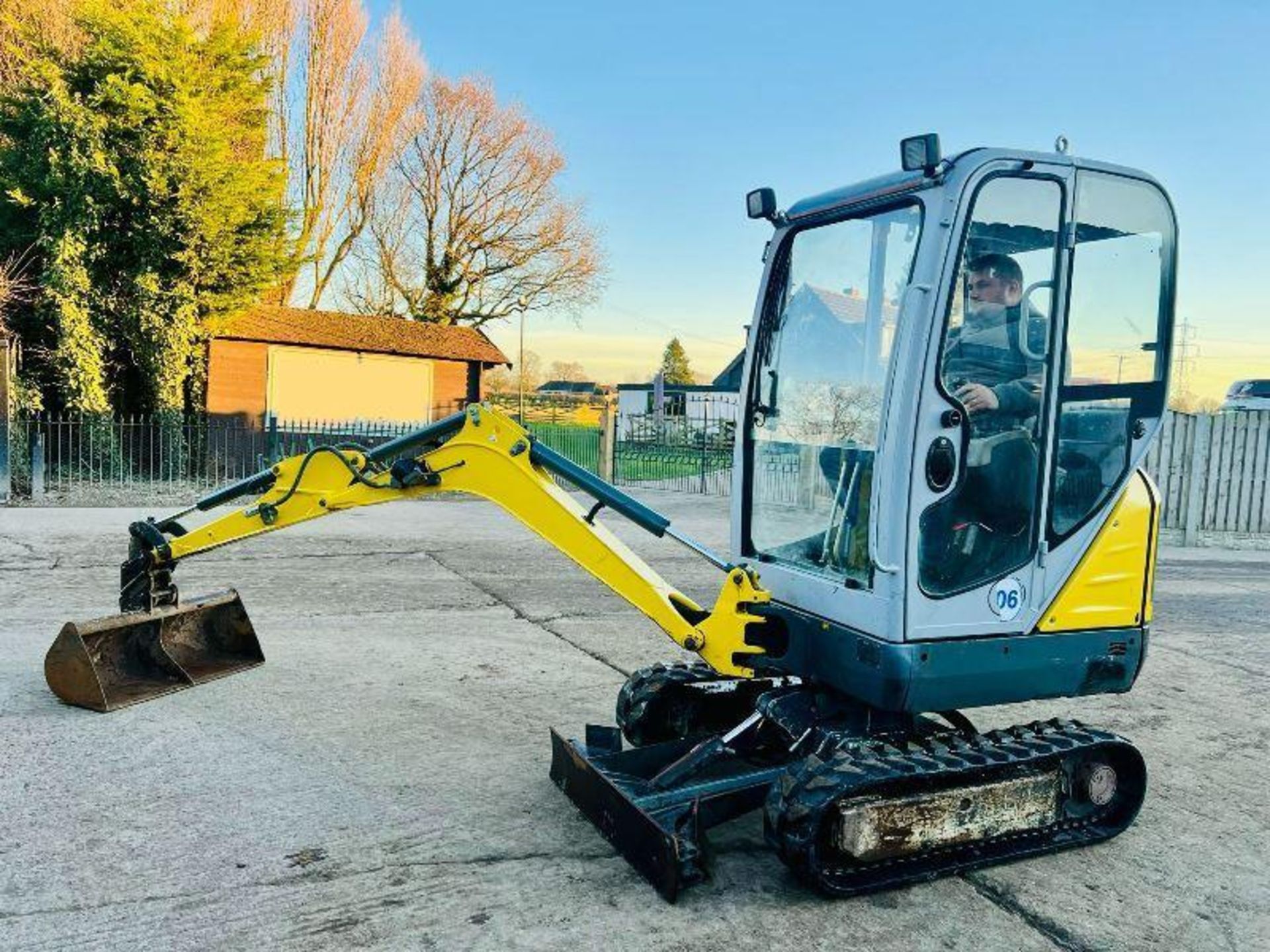 WACKER NEUSON ET16 EXCAVATOR *YEAR 2019, 2198 HOURS* C/W EXPANDING TRACKS - Image 5 of 16