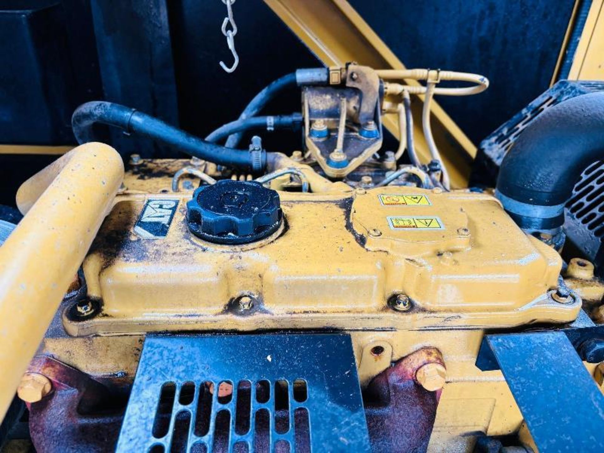 CATERPILLAR DE65E0 65KVA GENERATOR *YEAR 2015* C/W CAT ENGINE - Image 8 of 15