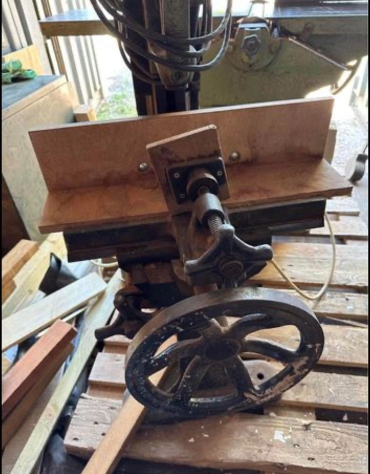 MORTISE MACHINE, 240V AND VERY RARE - Image 6 of 6