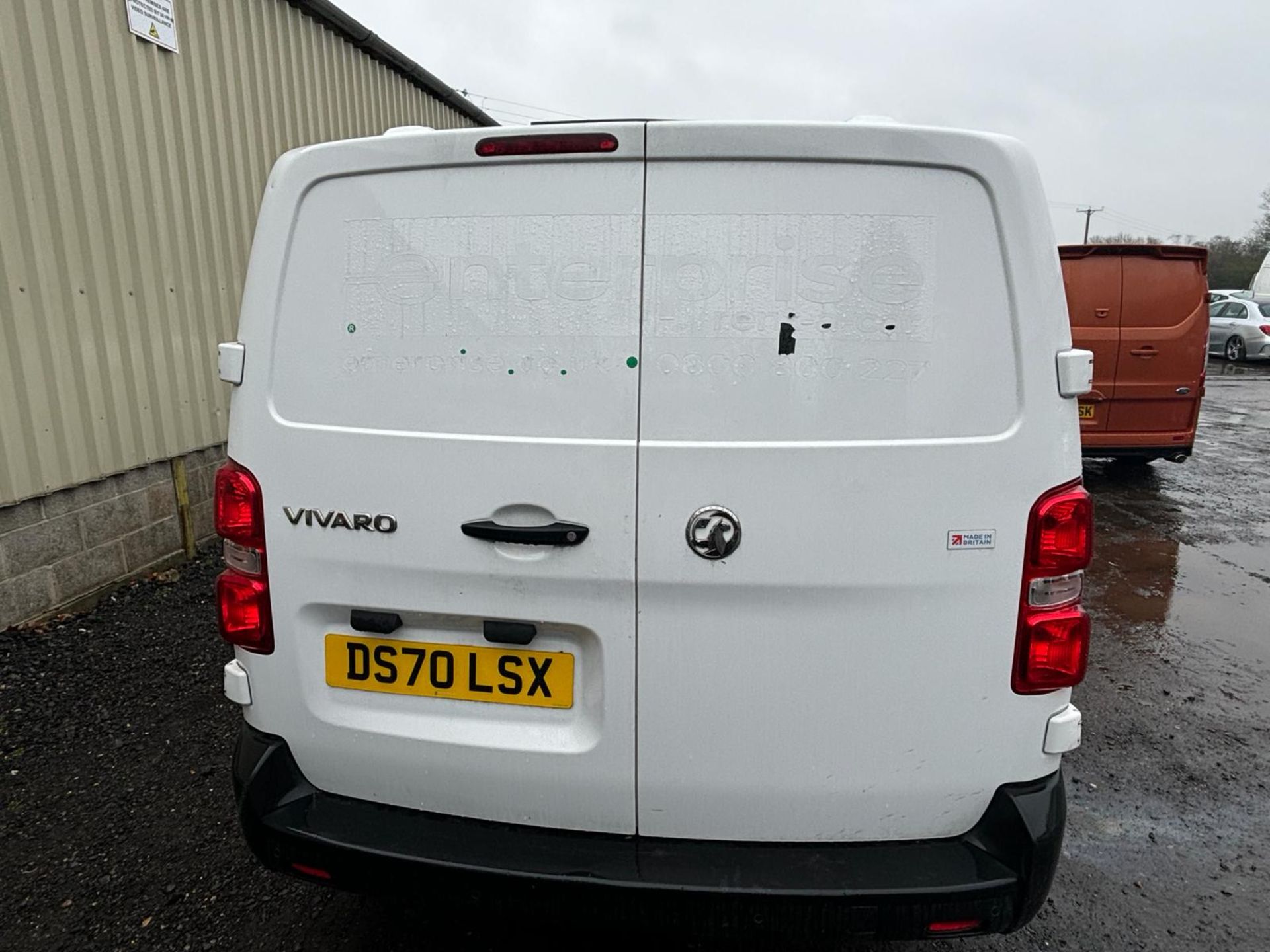 2020 70 VAUXHALL VIVARO LWB DYNAMIC PANEL VAN - 47K MILES - AIR CON - 6 SPEED - PLY LINED  - Image 10 of 12