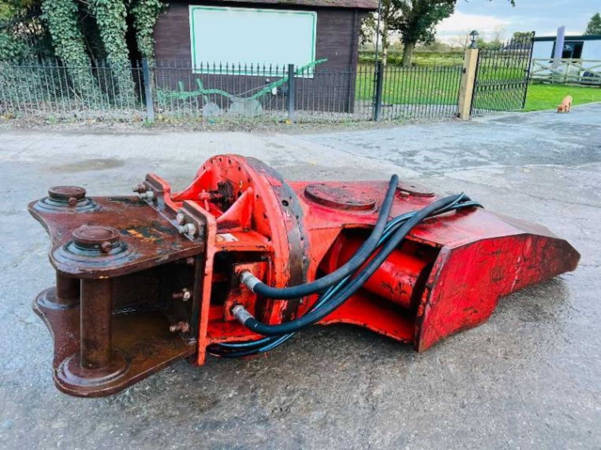 RAMMER ROTATING SHEAR C/W 80MM PINS & PIPES