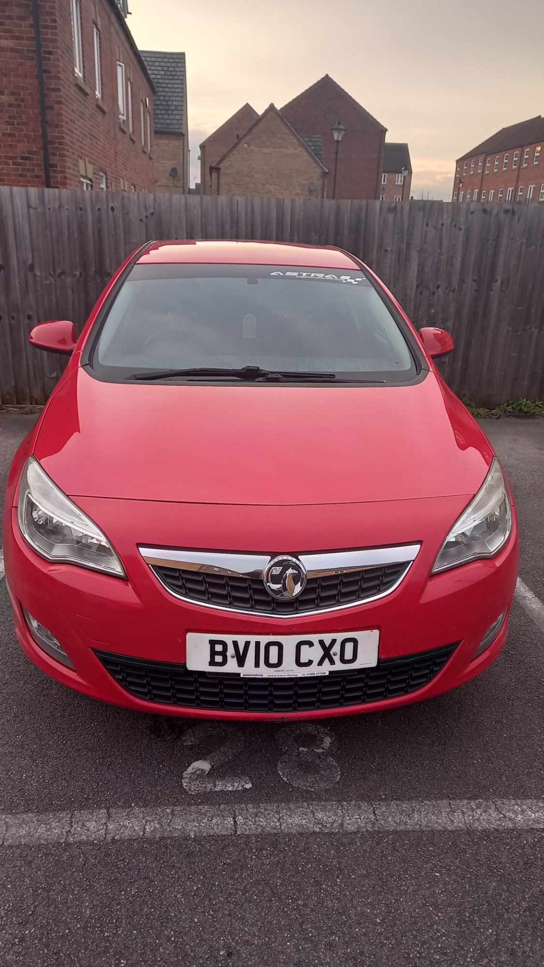 2010 VAUXHALL ASTRA EXCLUSIV 98 HATCHBACK - 103K MILES