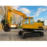 LIEBHERR 900 TRACKED EXCAVATOR C/W BUCKET 