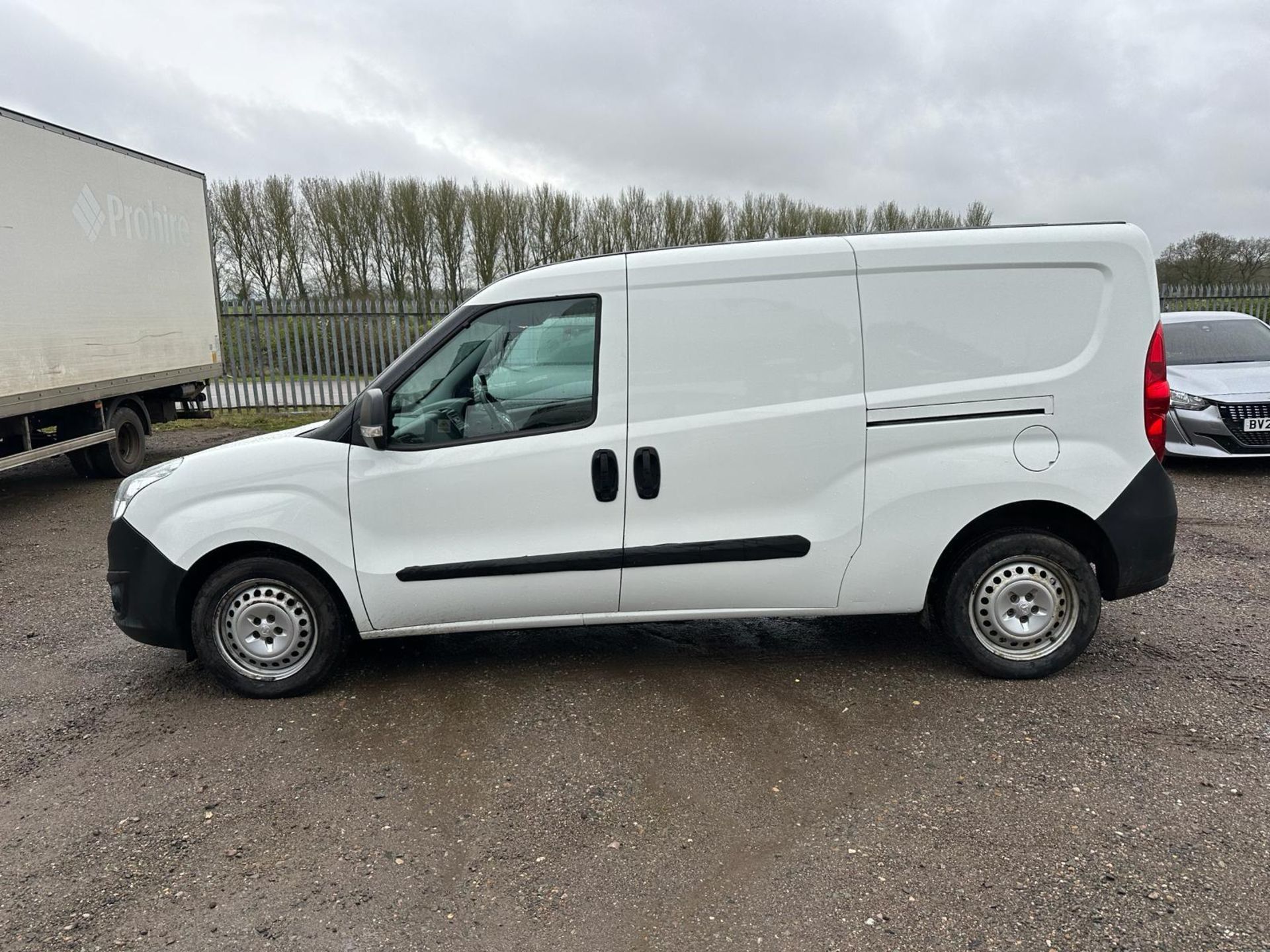 2018 68 VAUXHALL COMBO LWB PANEL VAN - 82K MILES - 1.6 6 SPEED - LWB - EURO 6 - PLY LINED - Image 5 of 7