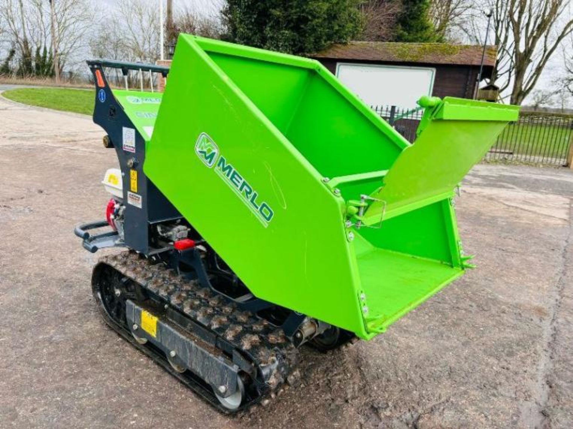 UNUSED MERLO M500 TRACKED PEDSTRIAN DUMPER *YEAR 2021* C/W HONDA ENGINE - Image 15 of 18